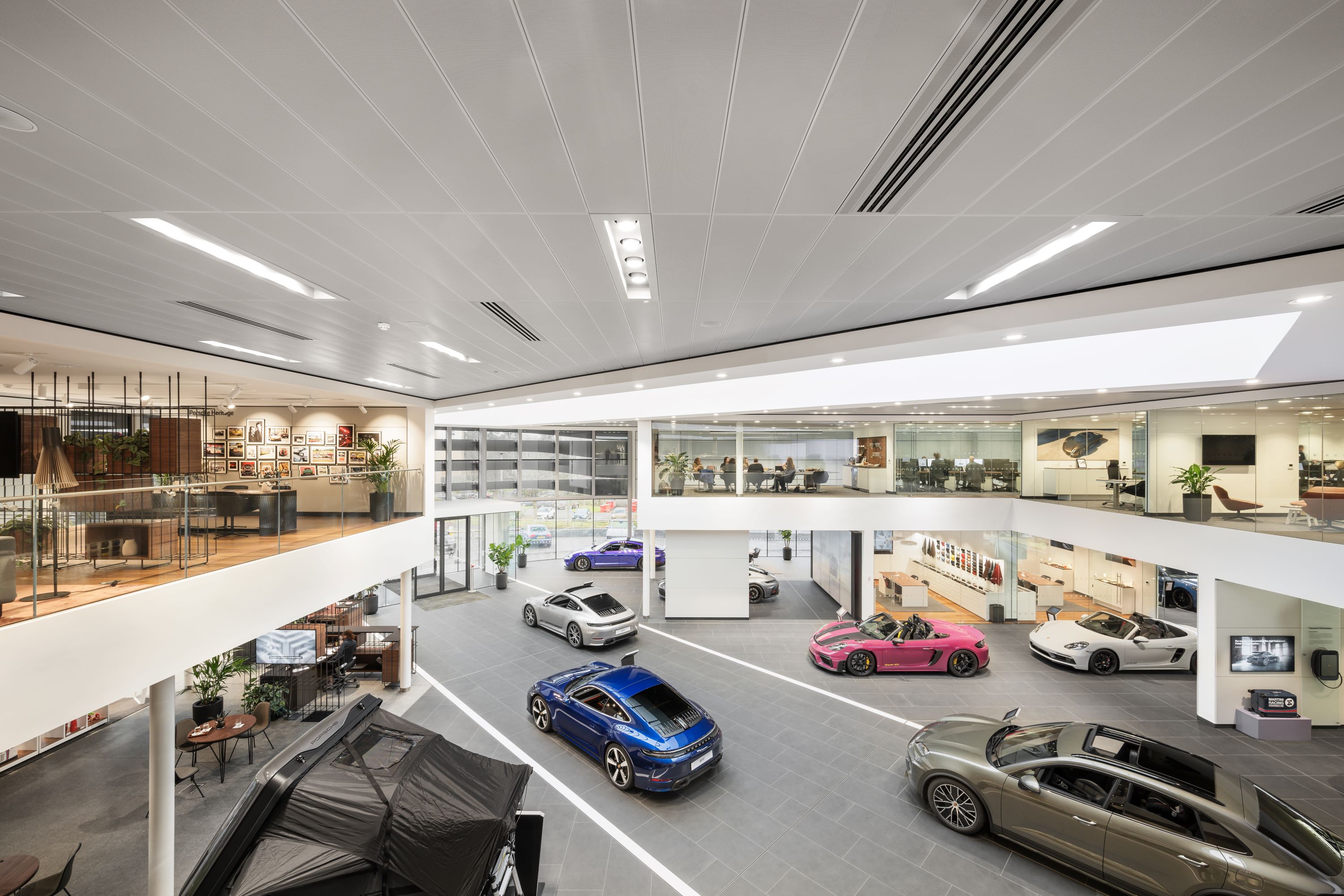 Porsche Newport Ret Medium (12)