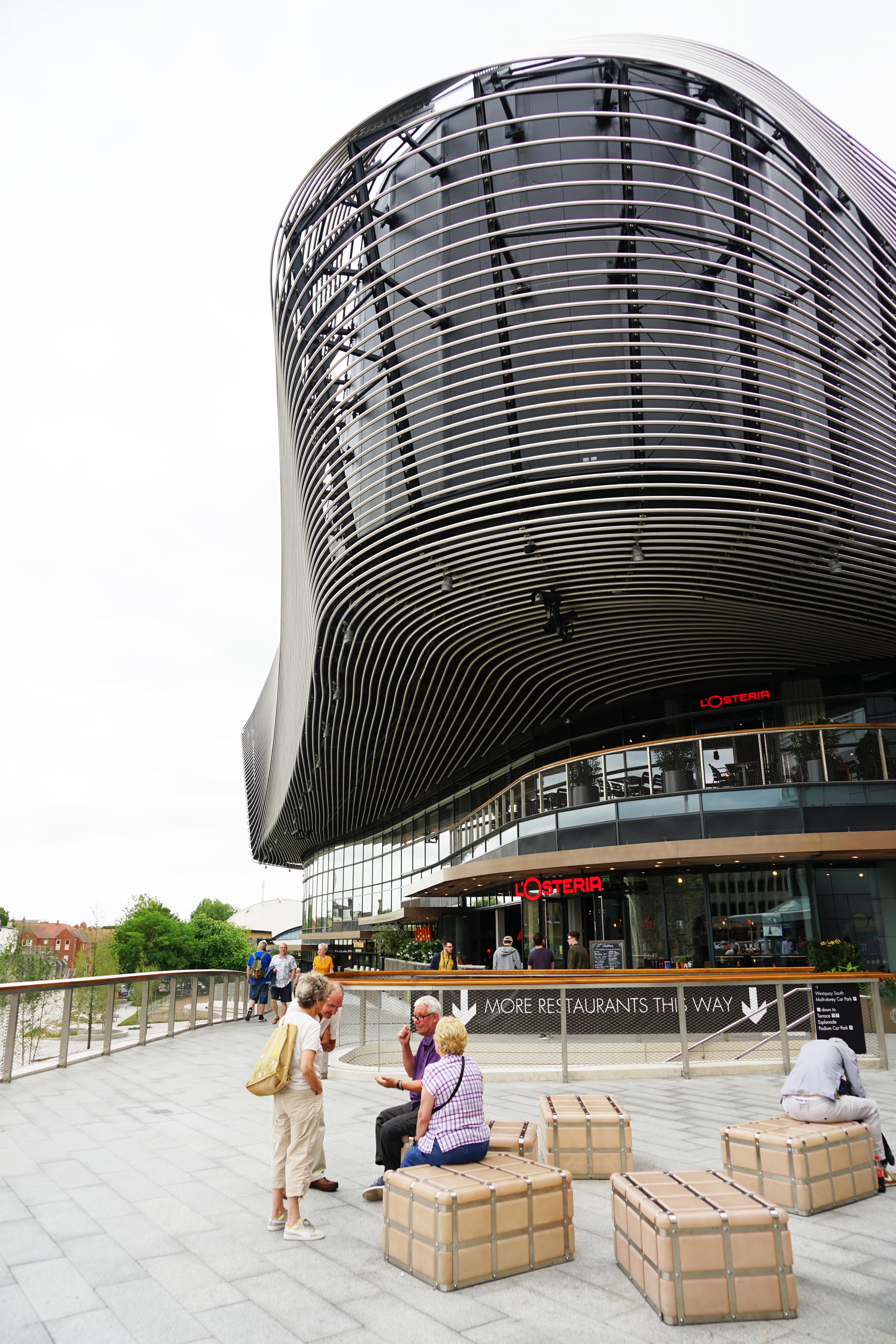 Watermark-Lrg-750-Ret (2)-min.JPG